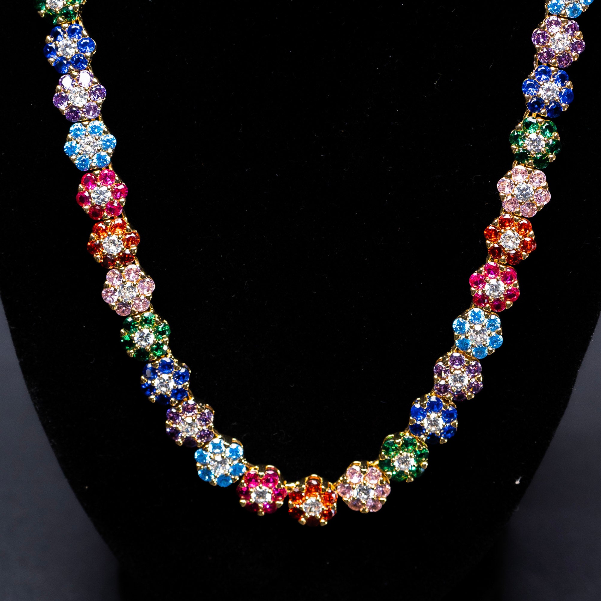 Hype Flower Necklace